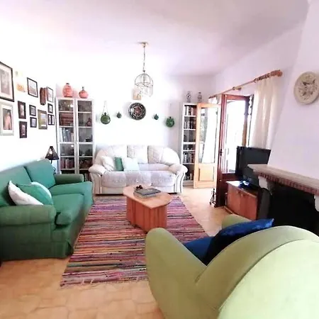 Cozy Near Arrifana Aljezur